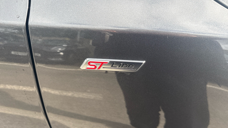 Ford Focus 1.0 EcoBoost ST-Line 5dr Petrol Hatchback